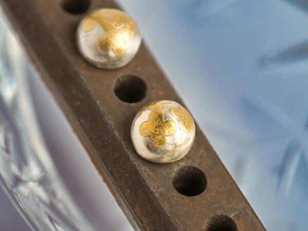 Golden Clover Stud earrings.