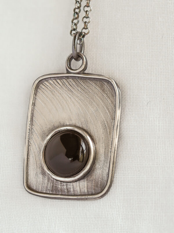 dog tag necklace with black onyx gemstone