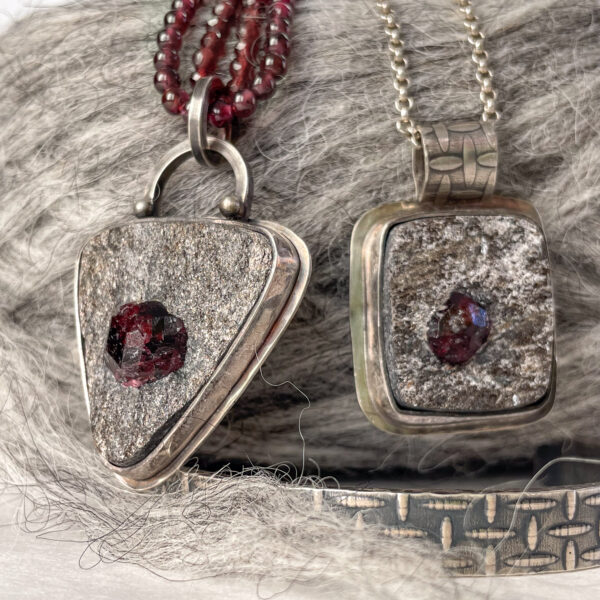 Hidden Heart II Raw Gemstone Garnet-in-Schist Pendant